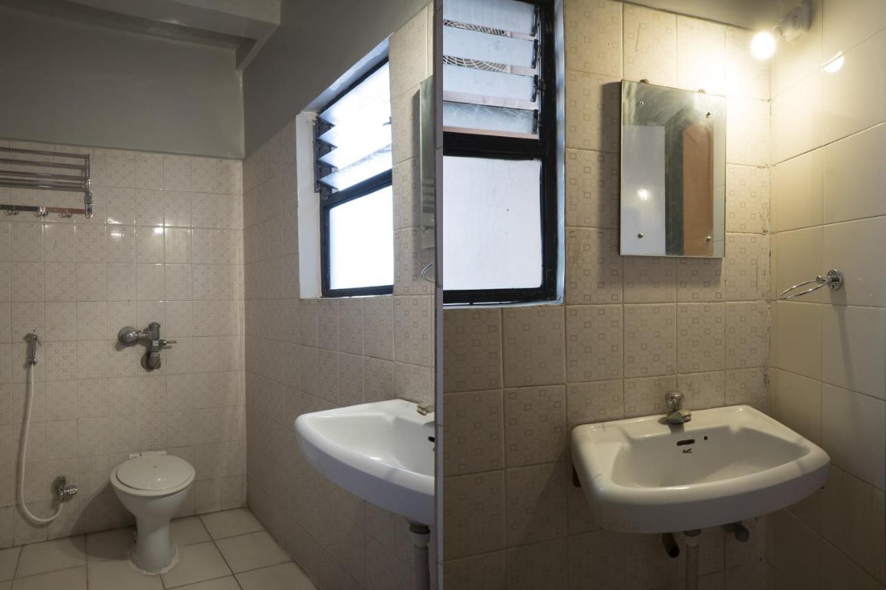 Oyo Flagship 37830 Hotel Aakar International 사타라 외부 사진