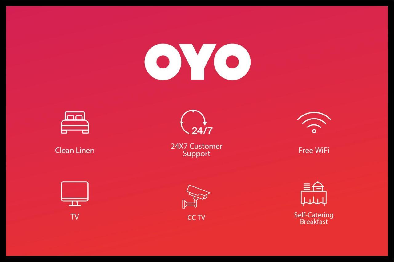 Oyo Flagship 37830 Hotel Aakar International 사타라 외부 사진